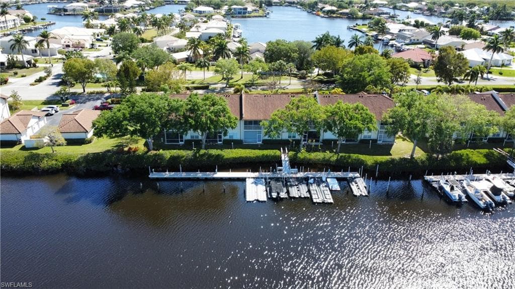 242 Newport Dr #509, Naples, photo 3