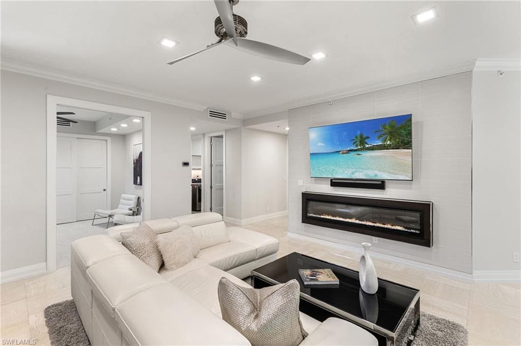 173 Colonade Cir #1401, Naples, photo 2