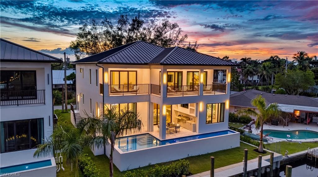 2949 Cypress St, Naples