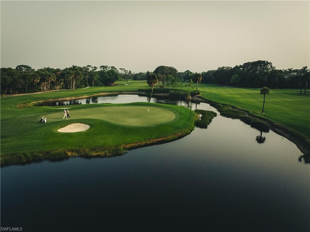 103 Clubhouse Dr #152, Naples