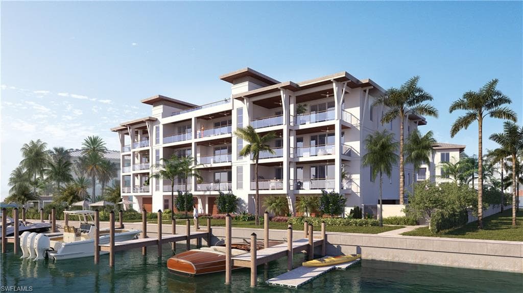 2020 Gulf Shore Blvd #unit E204, Naples