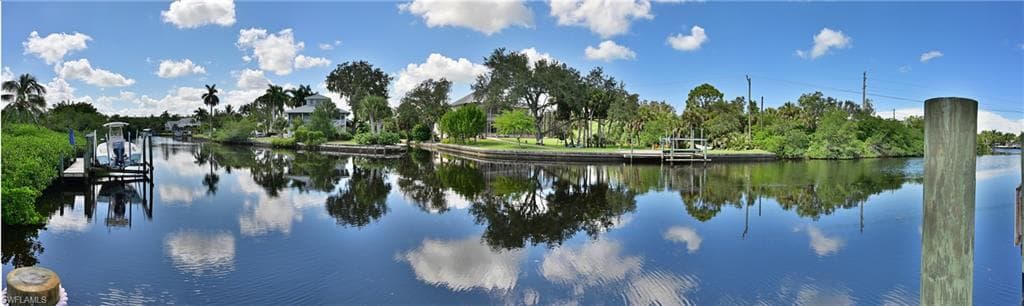 27191 Esther Dr, Bonita Springs, photo 2