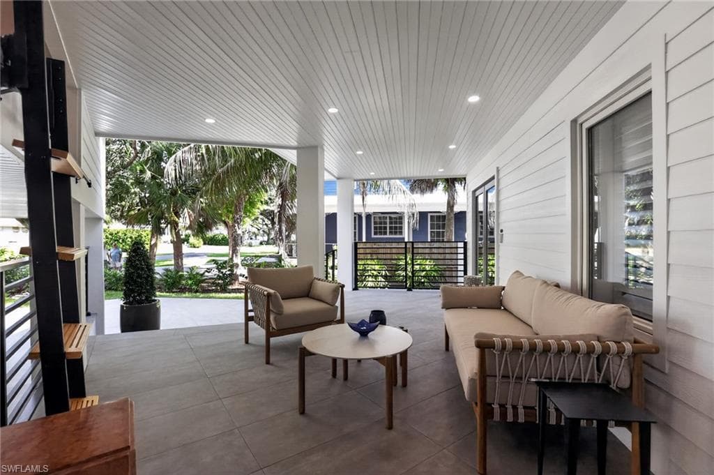1195 Mockingbird Ln, Naples, photo 3