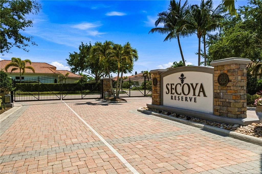 15850 Secoya Reserve Cir, Naples, photo 3