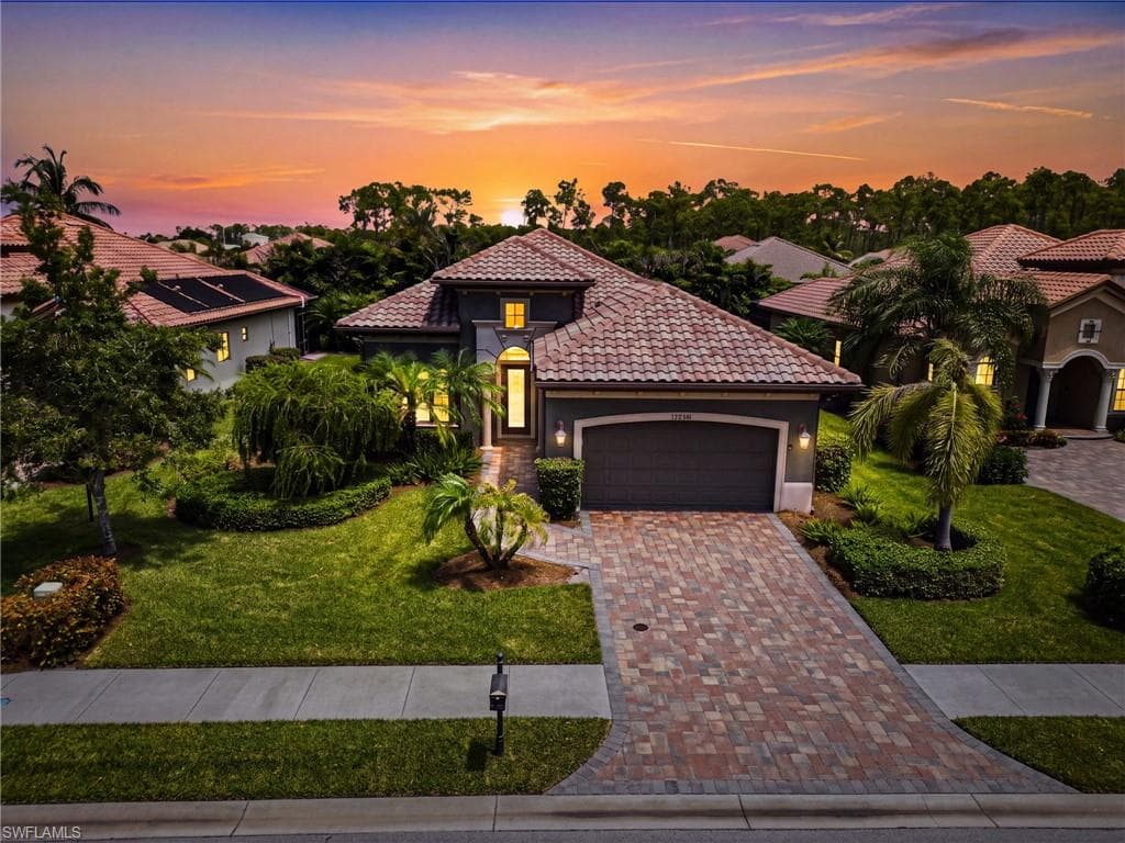 15850 Secoya Reserve Cir, Naples