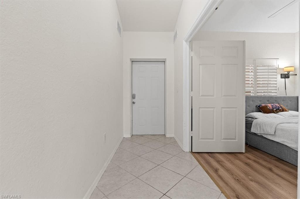 4420 Botanical Place Cir #402, Naples, photo 3
