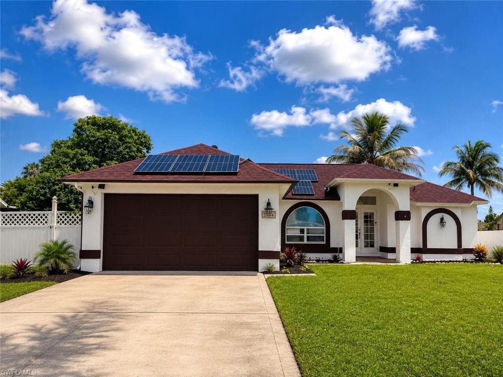 2154 50th Ter, Naples