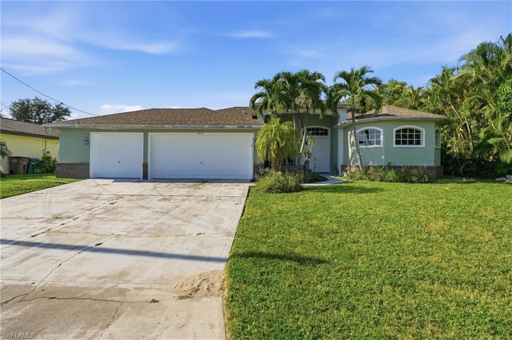 1432 29th Ter, Cape Coral