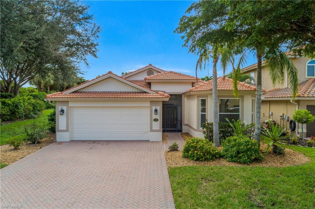20301 Ardore Ln, Estero, photo 3