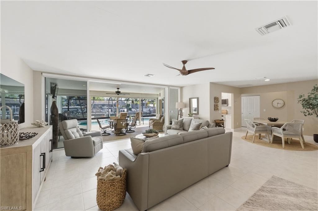 216 5th St, Bonita Springs, photo 3