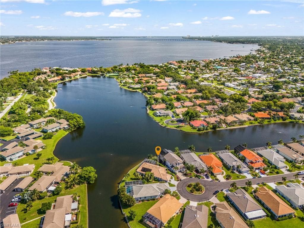 9860 Mainsail Ct, Fort Myers, photo 2