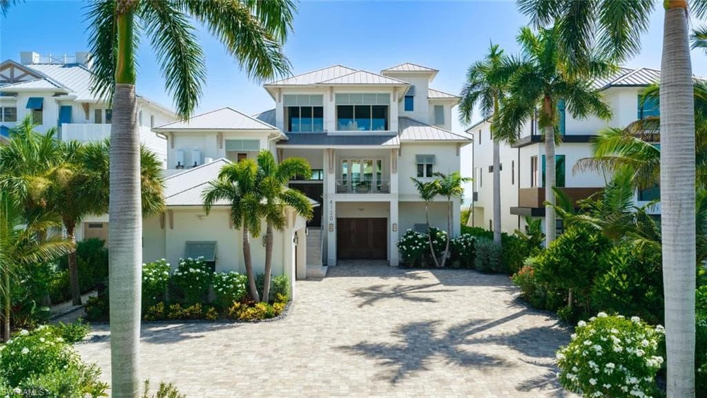 6120 Court St, Fort Myers Beach