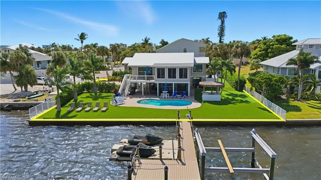 205 Bayview Ave, Fort Myers Beach, photo 2