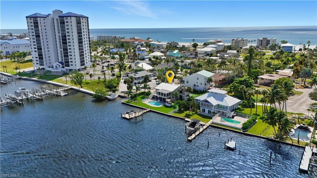 205 Bayview Ave, Fort Myers Beach
