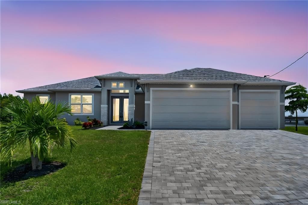 913 33rd Pl, Cape Coral, photo 2