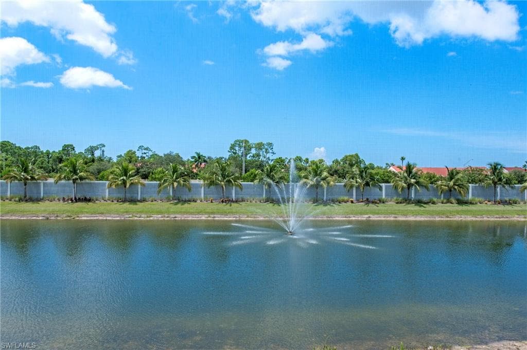 2555 Seychelles Dr #407, Naples, photo 2