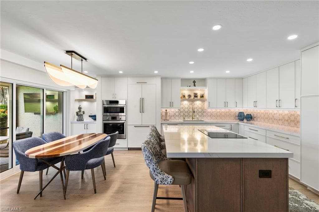 1080 Collier Blvd #105, Marco Island