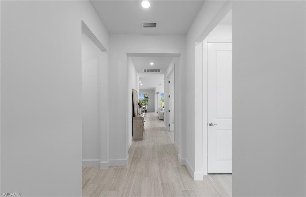 12591 Quartz Dr, Alva, photo 3