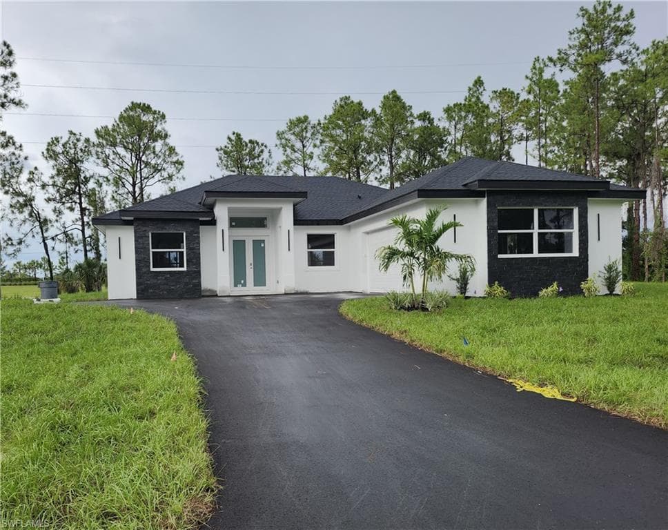 3983 33rd Ave, Naples