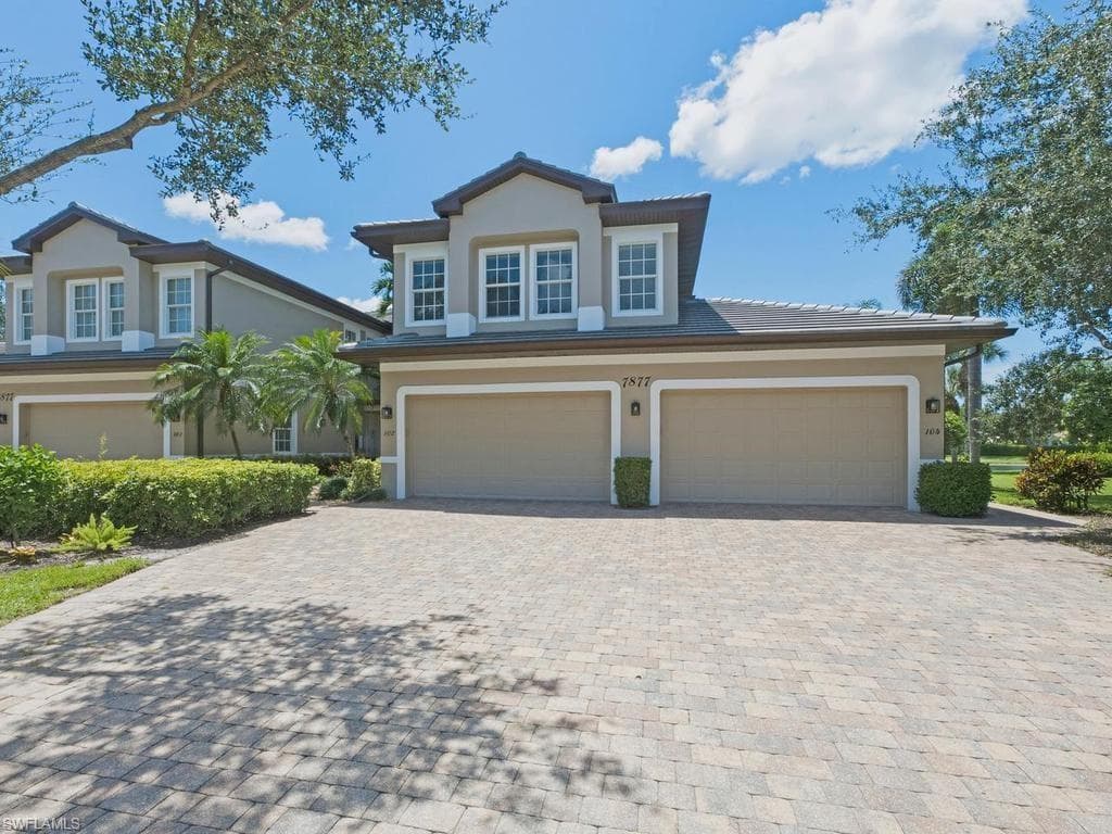 7877 Hawthorne Dr #102, Naples, photo 2