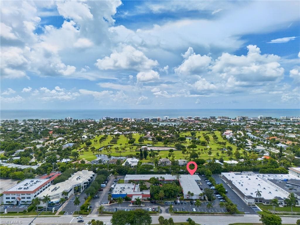 2555 9th St #204, Naples