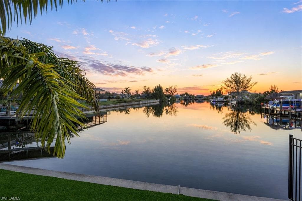1613 42nd Pl, Cape Coral, photo 3