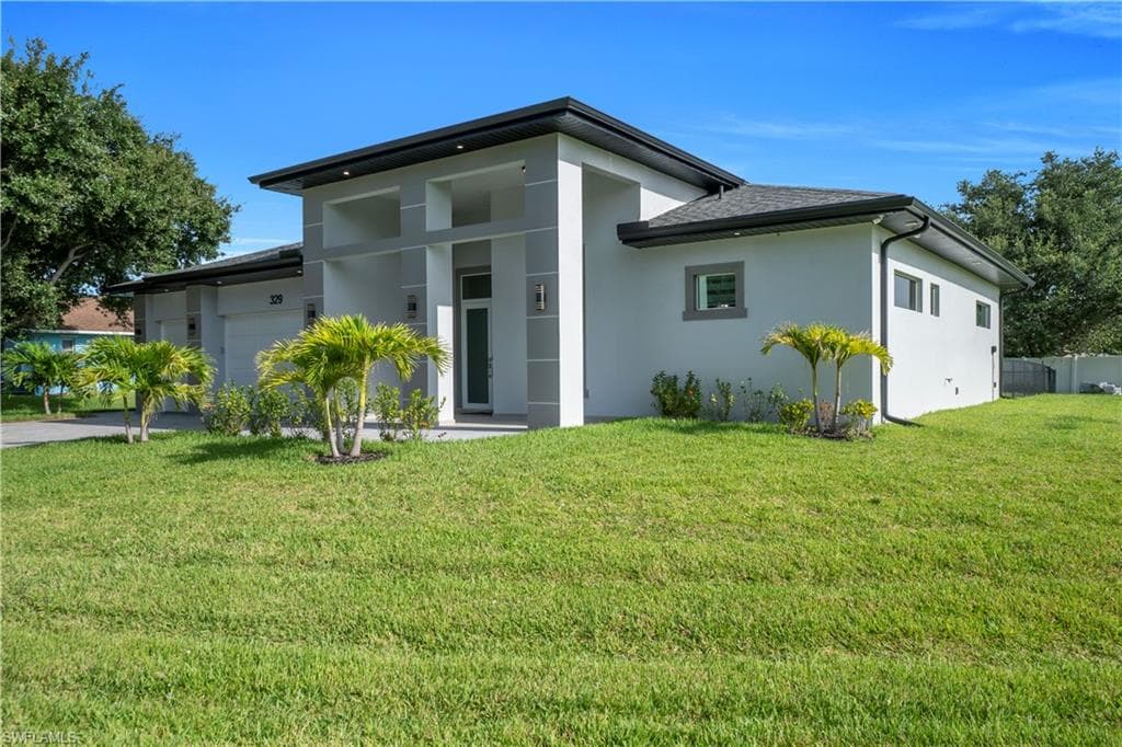 329 6th St, Cape Coral, photo 3