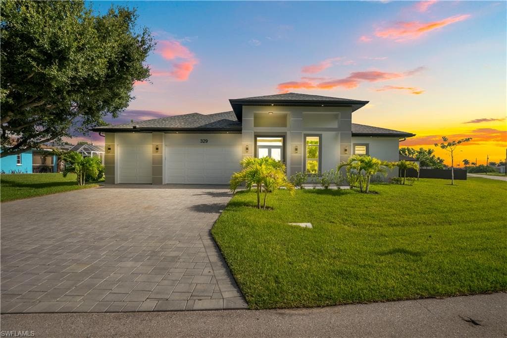 329 6th St, Cape Coral