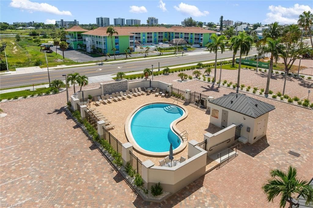 7650 Estero Blvd #508, Fort Myers Beach, photo 2