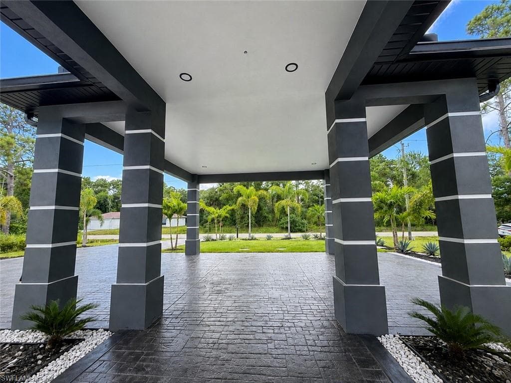 1208 Williams Ave, Lehigh Acres, photo 3