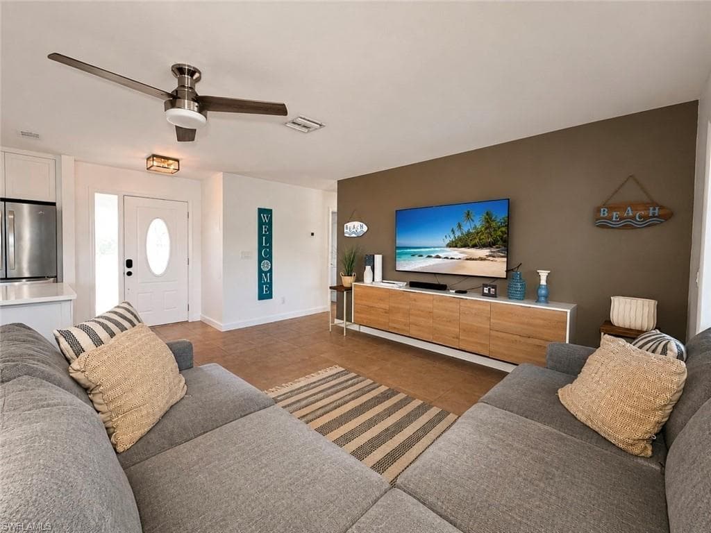 5314 Cobalt Ct, Cape Coral, photo 3
