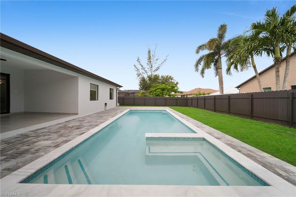 104 34th Pl, Cape Coral, photo 3