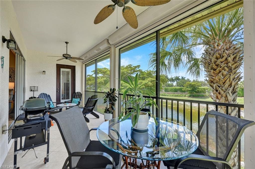 8723 Coastline Ct #202, Naples, photo 2