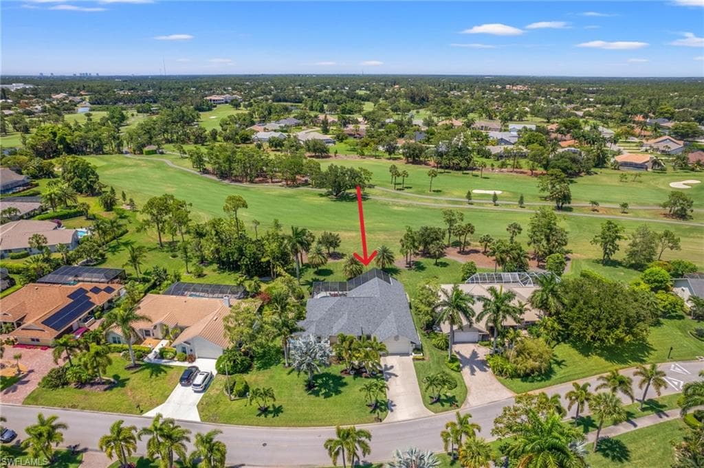 2114 Imperial Golf Course Blvd, Naples, photo 2