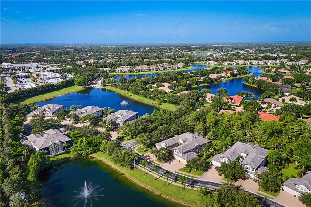 7876 Hawthorne Dr #1201, Naples, photo 2