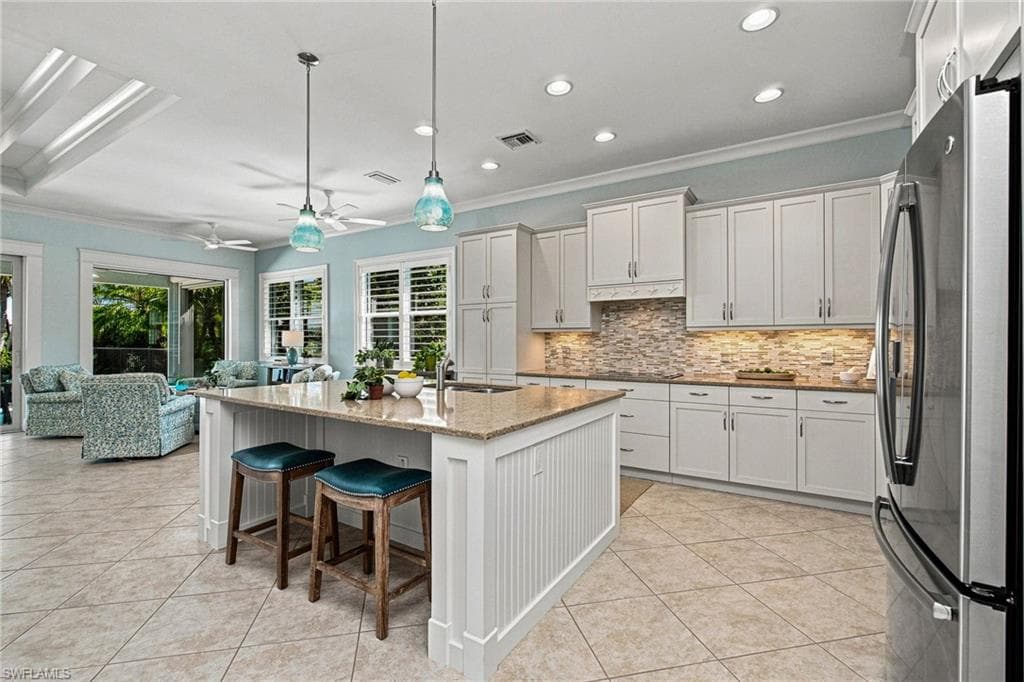 5047 Andros Dr, Naples, photo 3