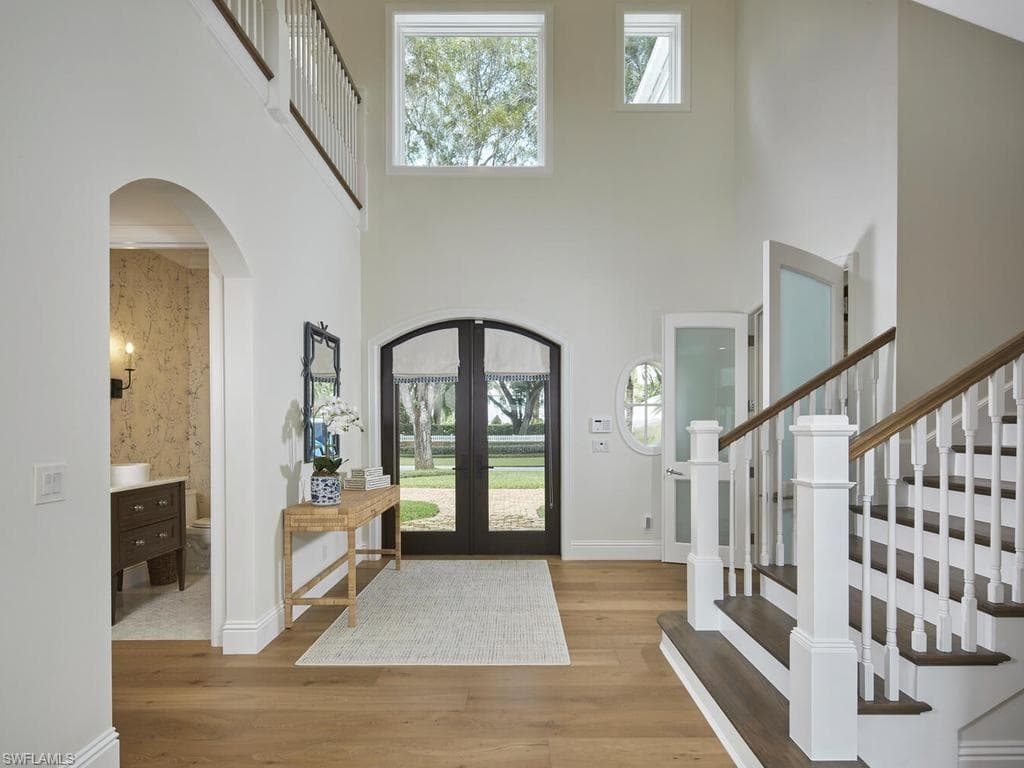 570 2nd Ave, Naples, photo 3