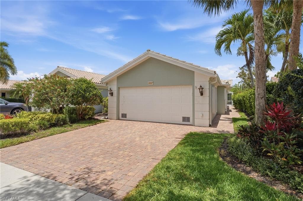 28207 Islet Trl, Bonita Springs, photo 2