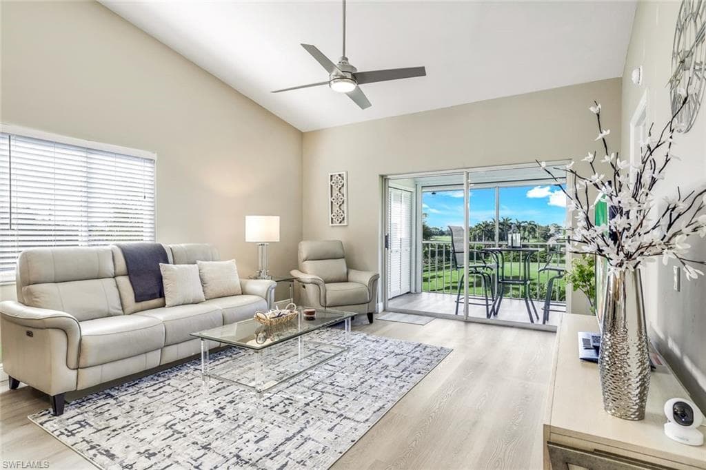 7360 Glenmoor Ln #4301, Naples