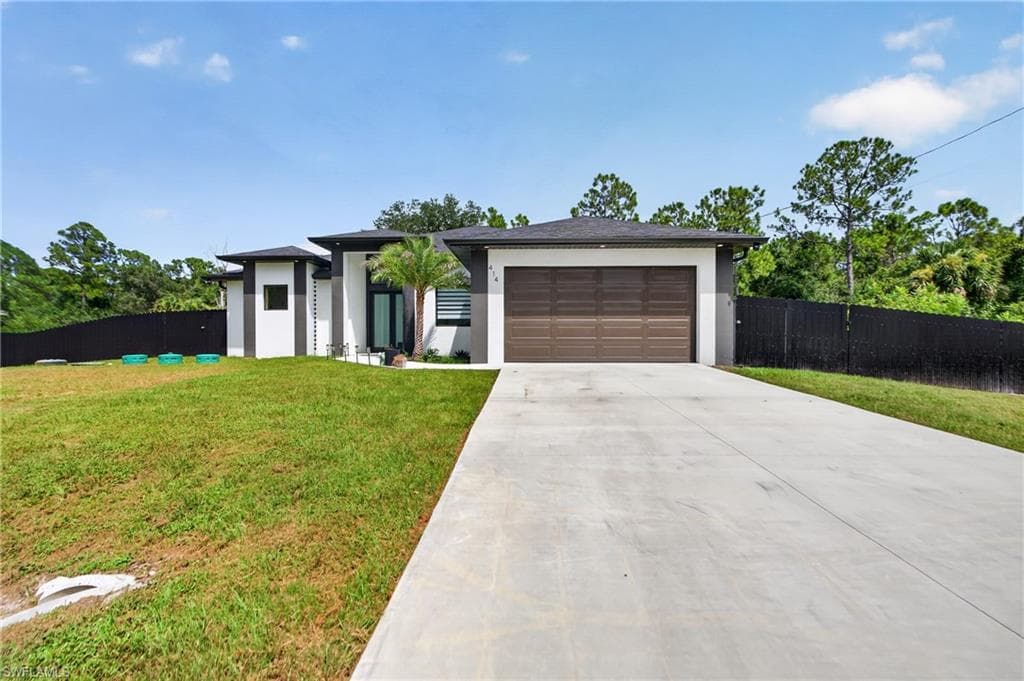 414 Highland Ave, Lehigh Acres
