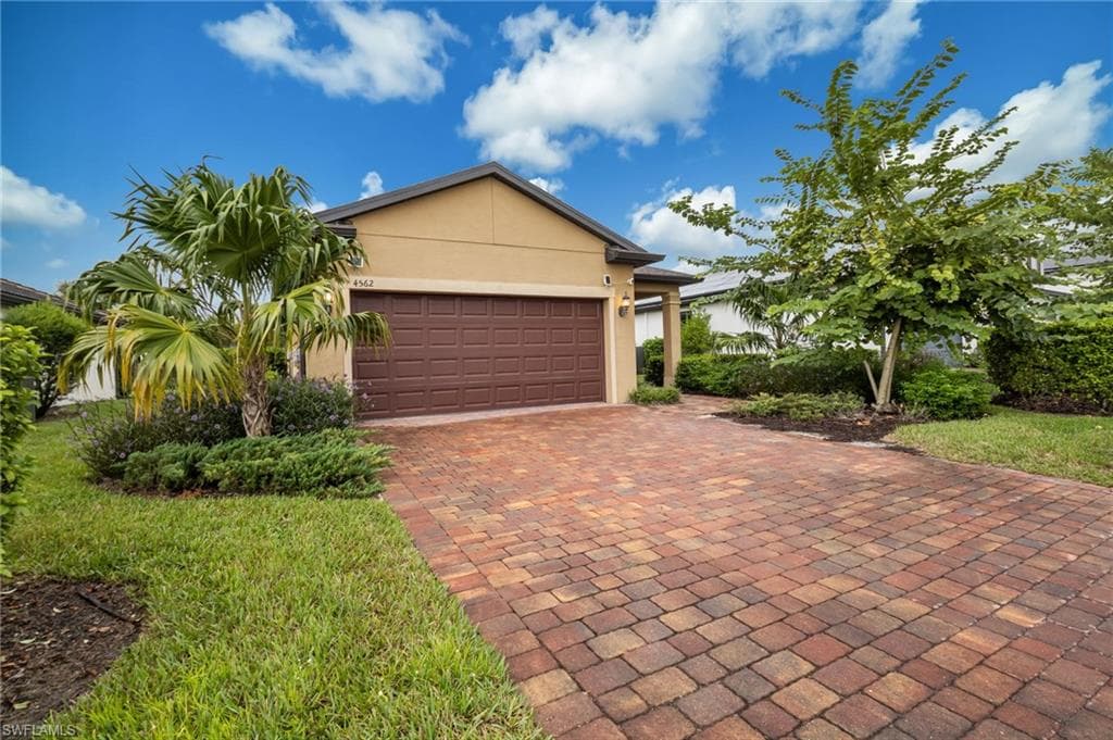 4562 Lamaida Ln, Ave Maria, photo 2