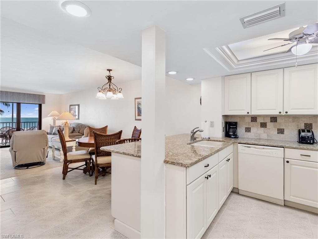7500 Estero Blvd #203, Fort Myers Beach, photo 2