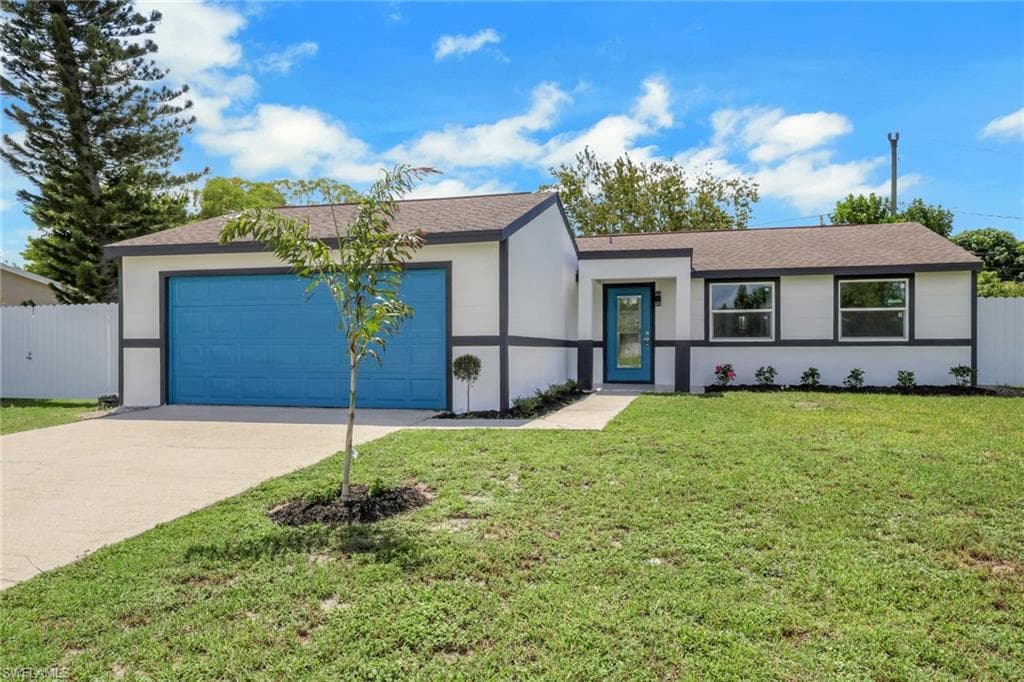 2181 52nd Ln, Naples