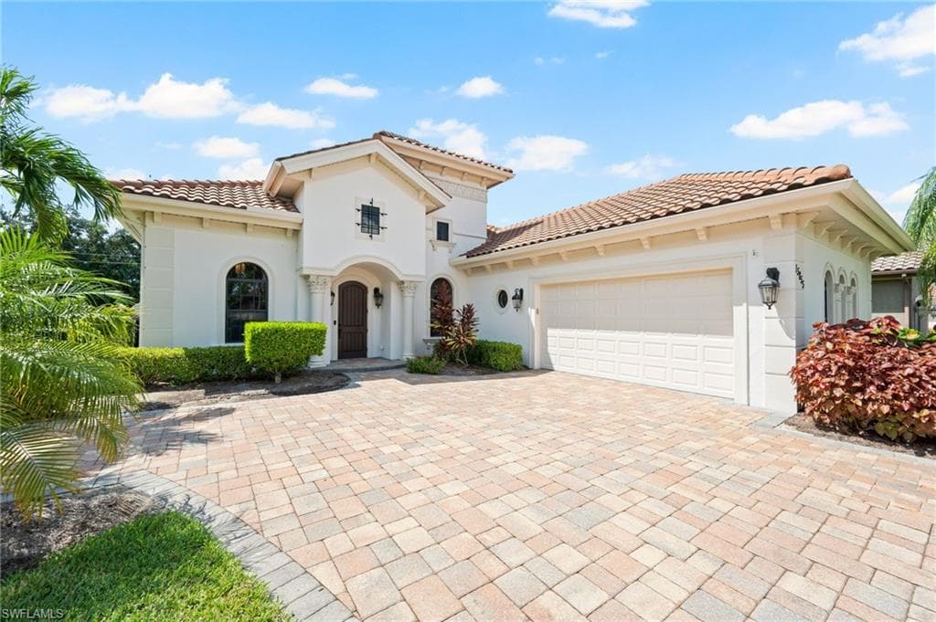 15855 Secoya Reserve Cir, Naples