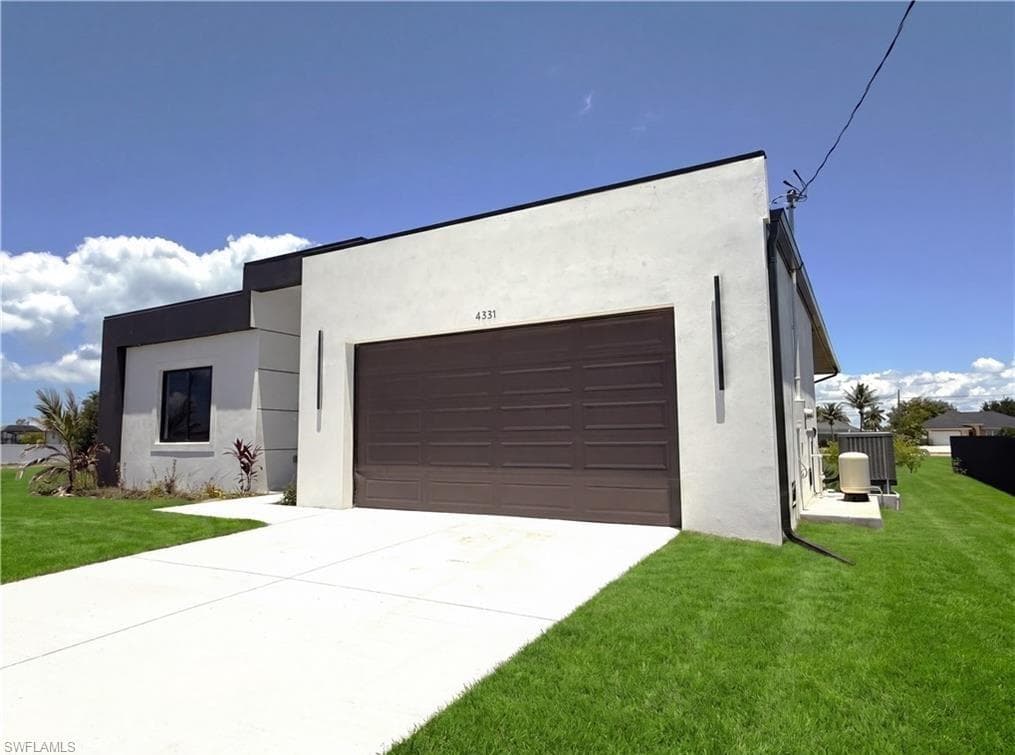 4331 31st Ter, Cape Coral, photo 2