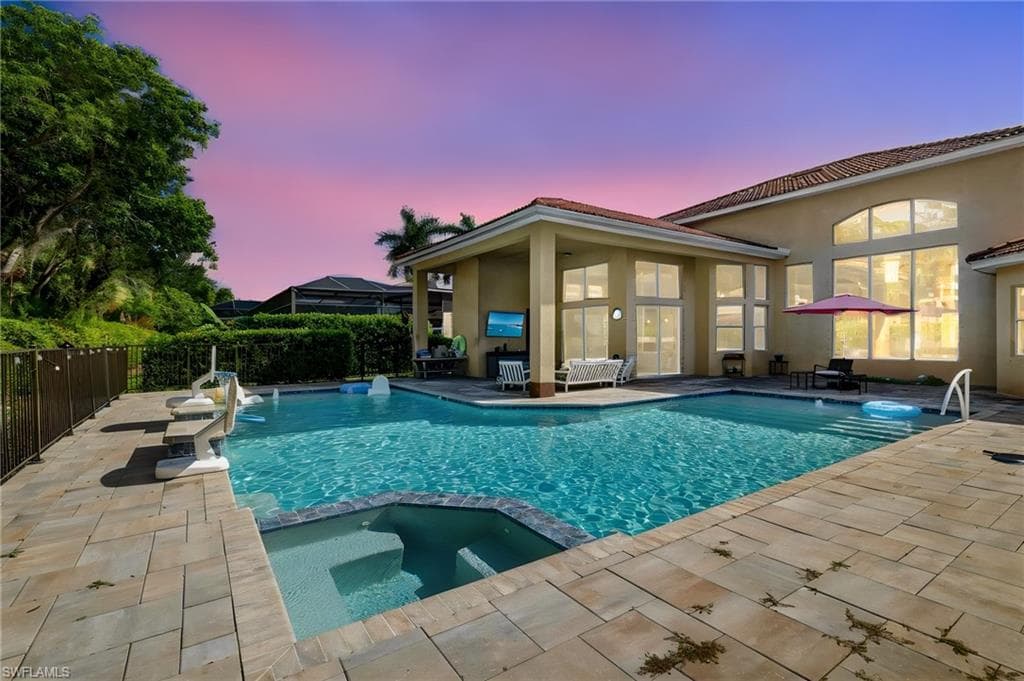 19428 La Serena Dr, Estero, photo 2