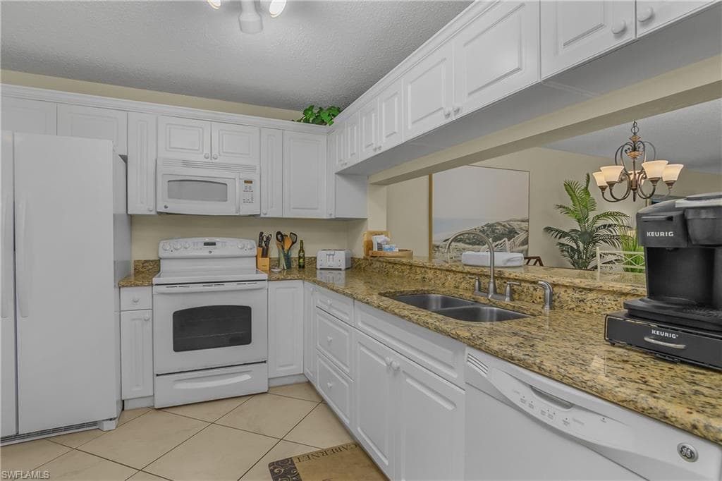 5708 Deauville Cir #j102, Naples, photo 2
