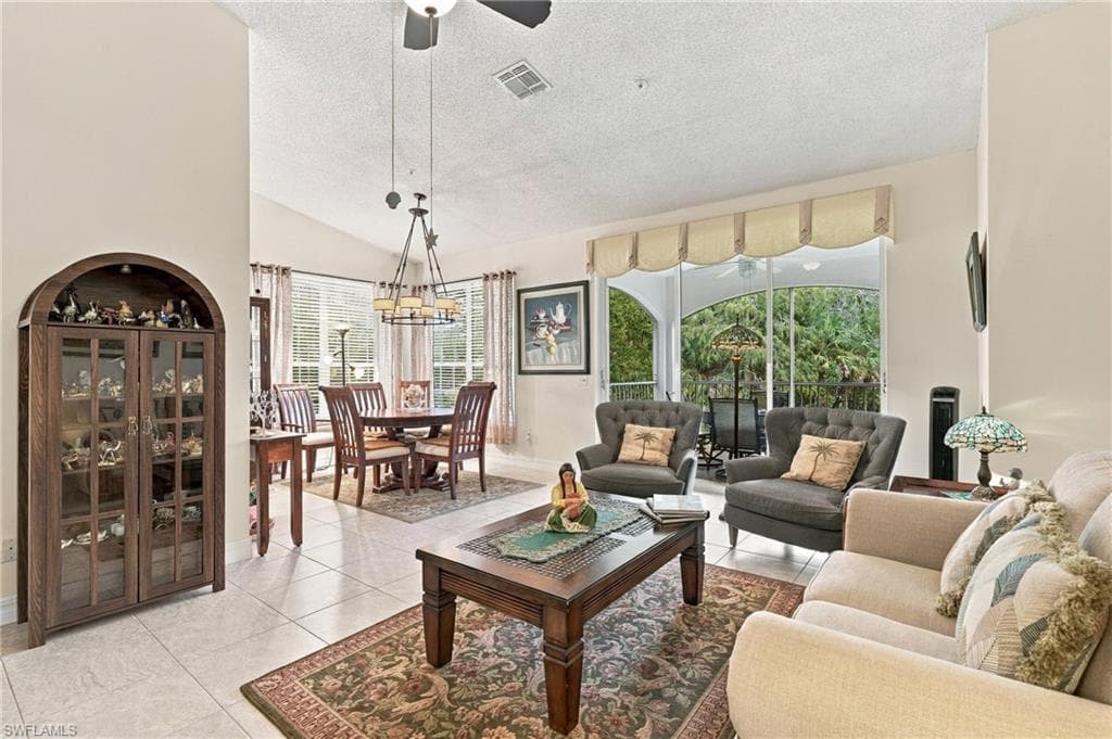 73 Silver Oaks Cir #10201, Naples, photo 2