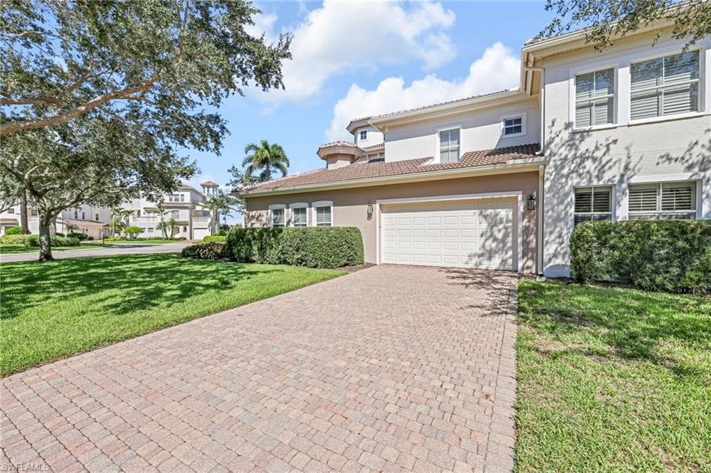 545 Avellino Isles Cir #29102, Naples, photo 2