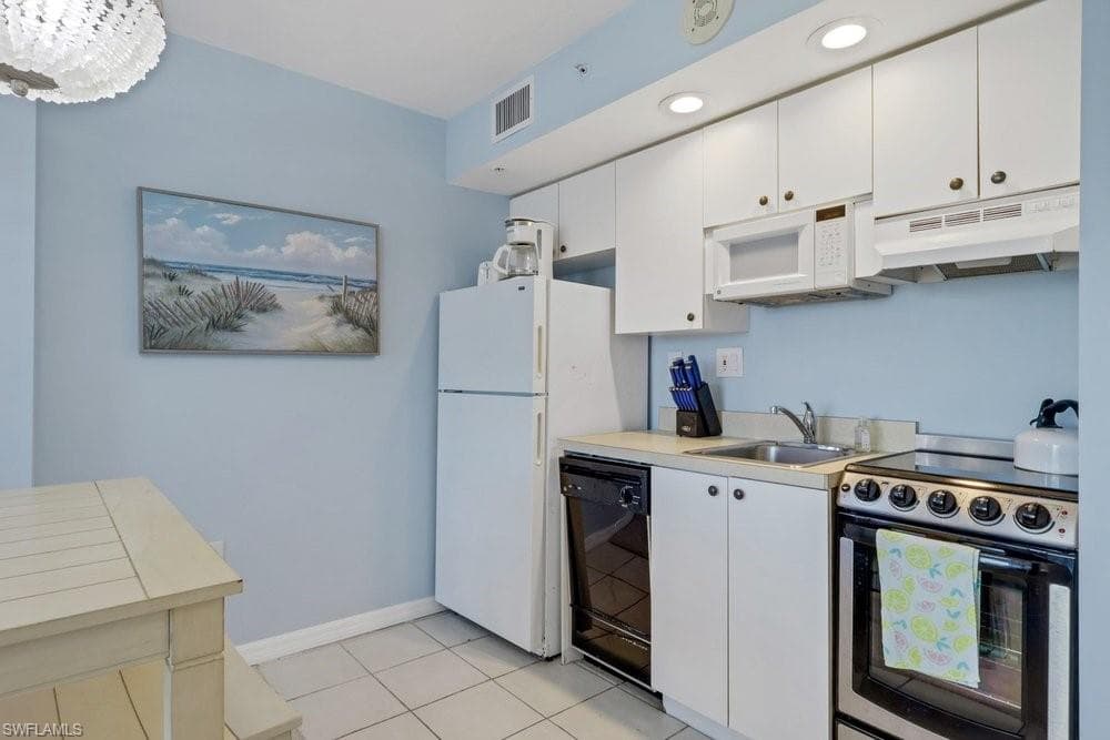 8771 Estero Blvd #906, Bonita Springs, photo 3